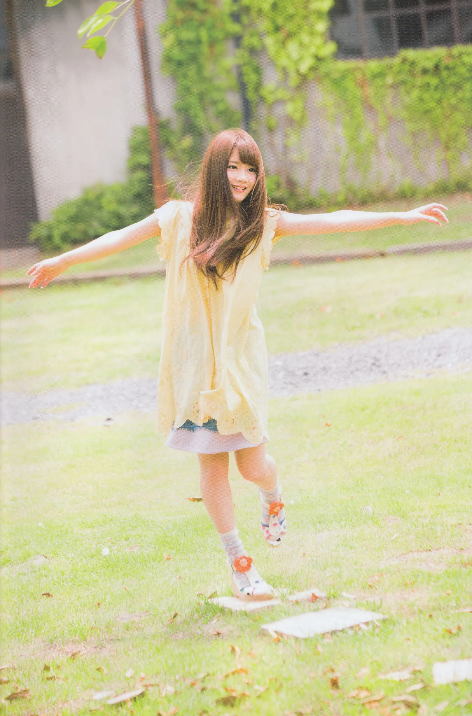 Album ảnh "Liangqiu" hàng quý của Nogizaka46 - 55